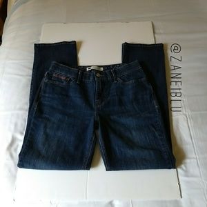 Levi's 525 Perfect Waist Straight Leg Dark Wash